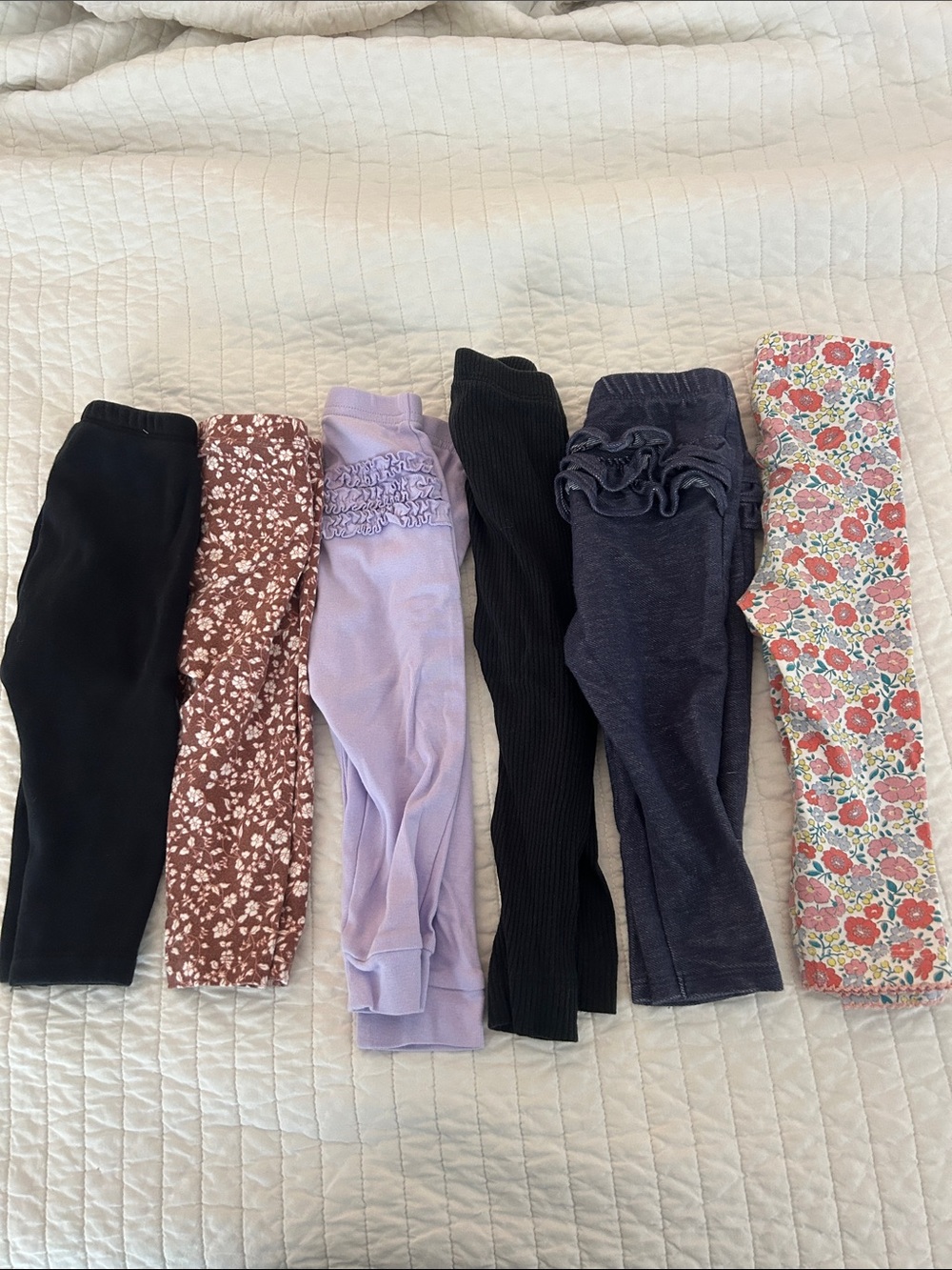 Bundle of 12-18m leggings